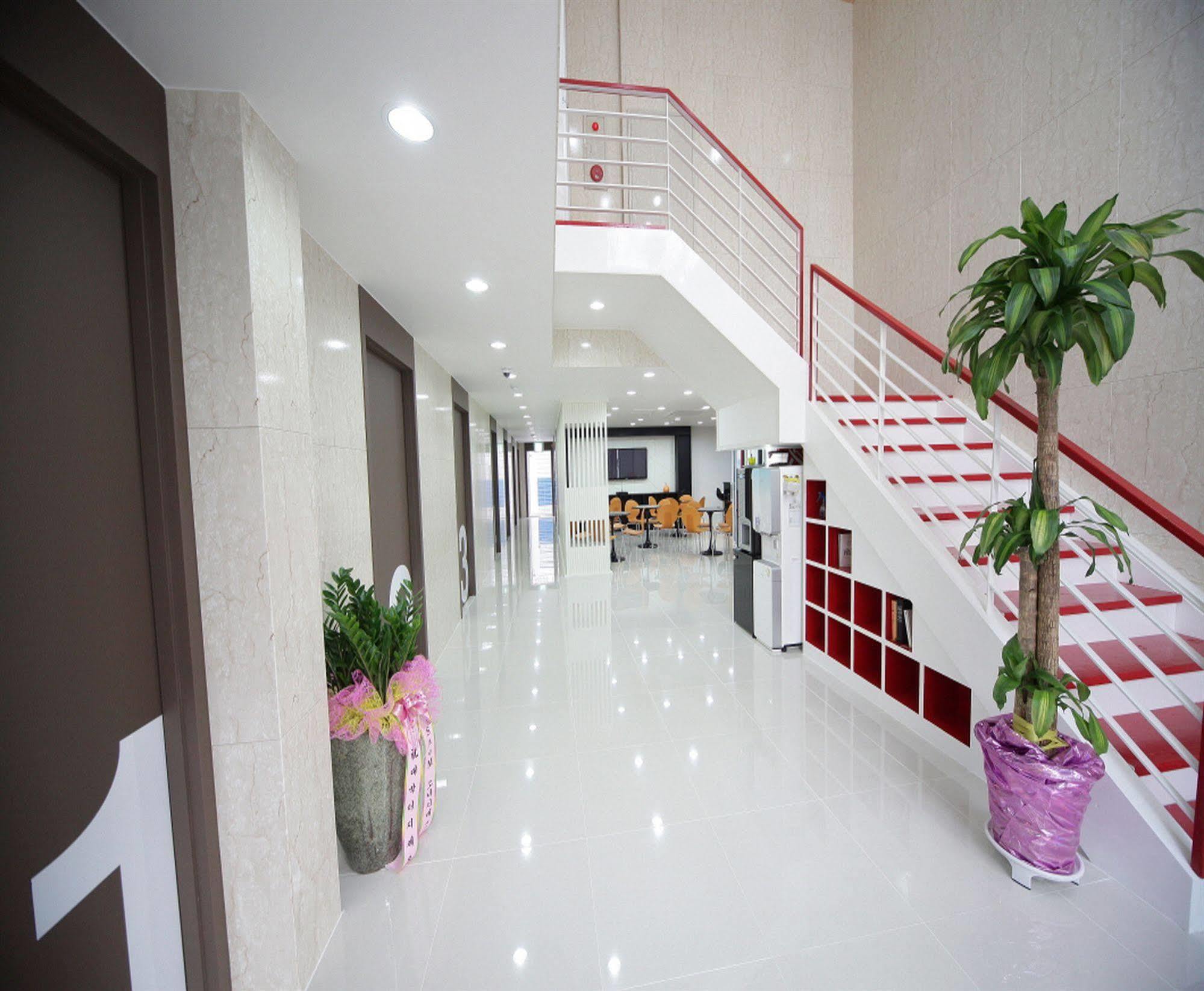Sol Guest House_Haeundae Busan Exteriör bild